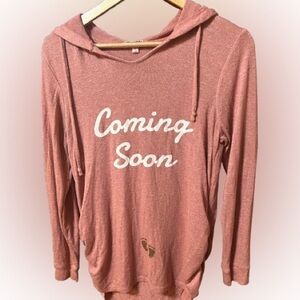 Feathers Maternity Coming Soon Hoodie Top Size Medium